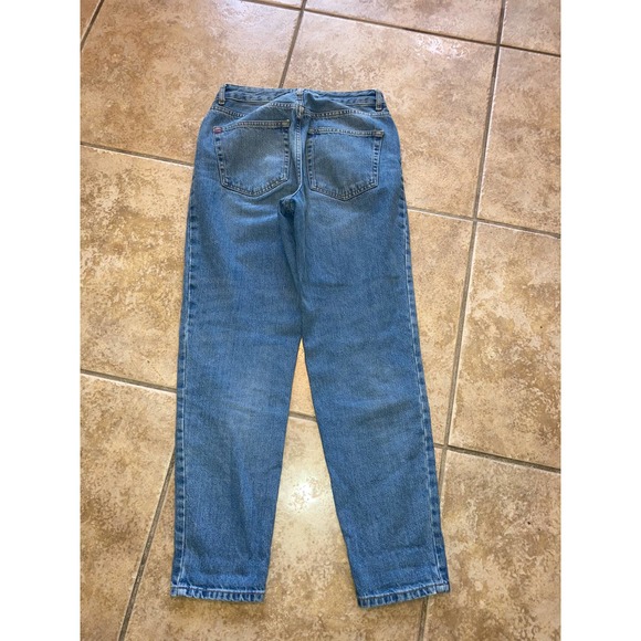 BDG Mom High Rise Jeans Size 27 - Picture 2 of 3